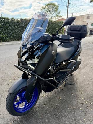 YAMAHA XMAX 300 CONNECTED ABS YAMAHA XMAX 300 CONNECTED ABS